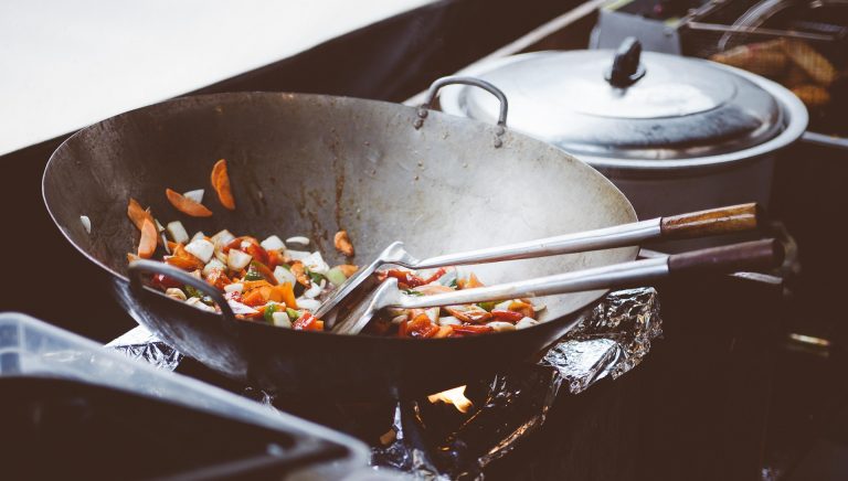 Comment cuisiner africain en appartement sans déclencher le détecteur de fumée